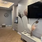 Beauty & Διαμέρισμα Ełk