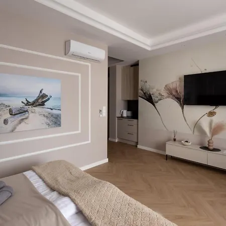 Beauty & Apartment