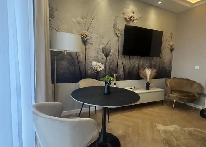 Apartament Beauty & *